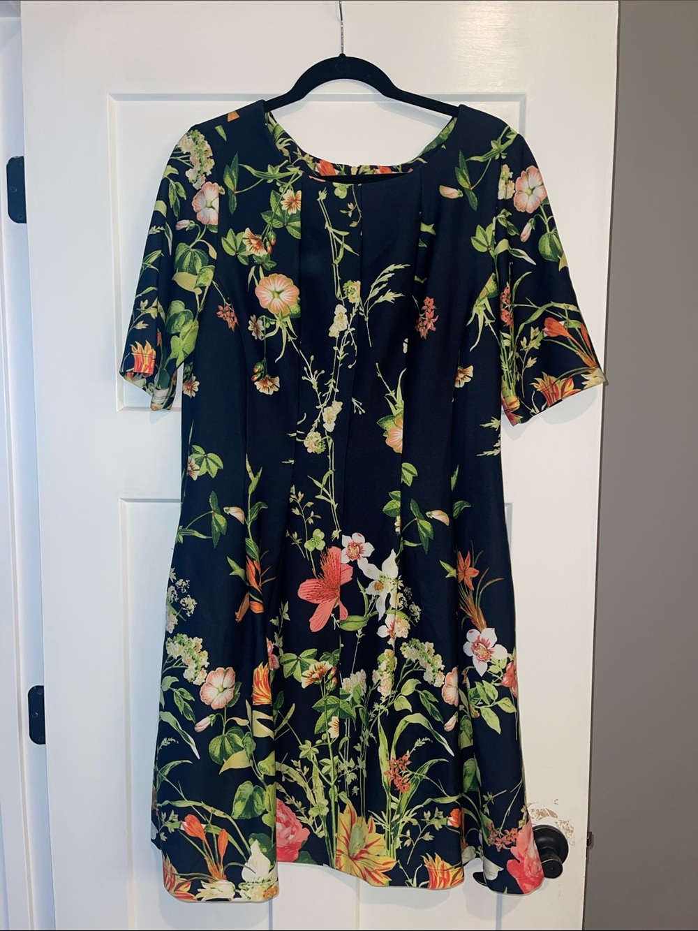 Black Floral Short-Sleeve A-Line Dress